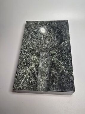 Green Marble Decorative Cigar Rest